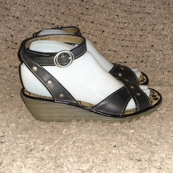 FLY LONDON-Black Studded Leather-Ankle Wrap Strap-Wedge-Sz 37-Excellent - Picture 4 of 7